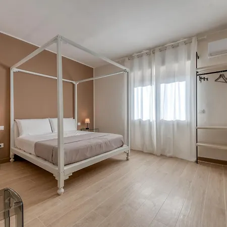 Victoria's Apartment *